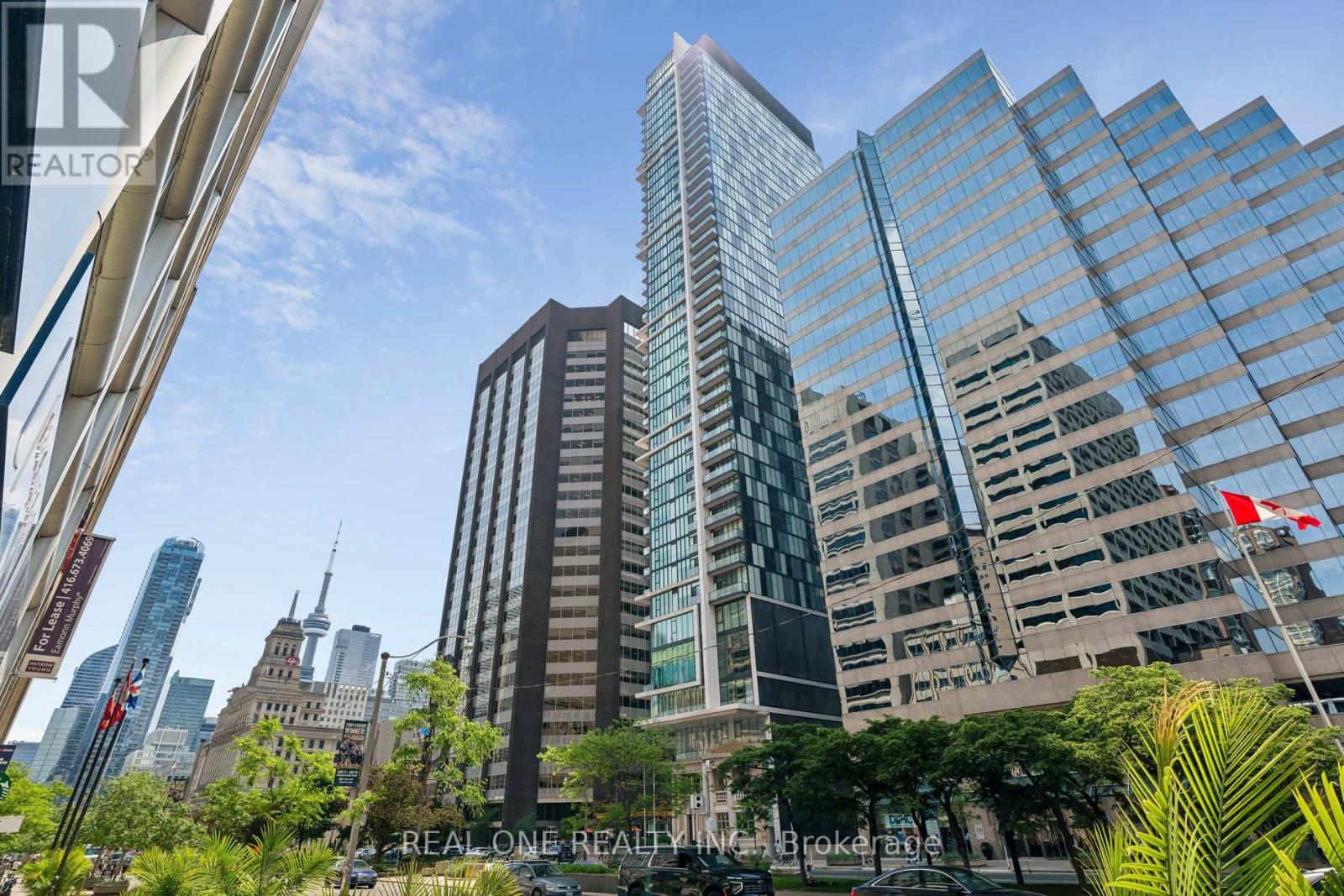 Listing photo of 3102 - 426 UNIVERSITY AVENUE