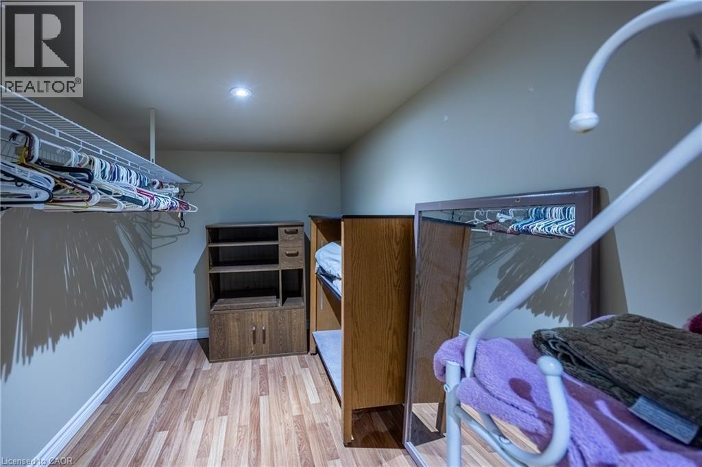 21 KELLY Drive - 29