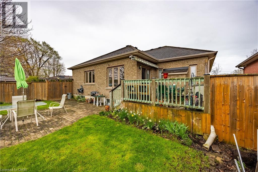 21 KELLY Drive - 32