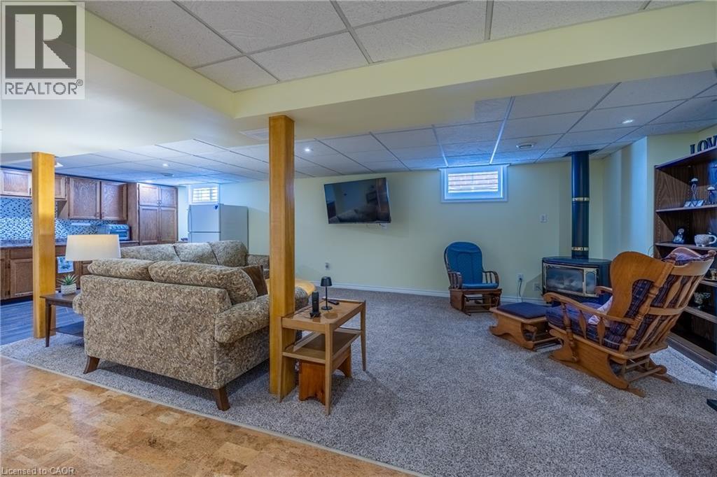 21 KELLY Drive - 24