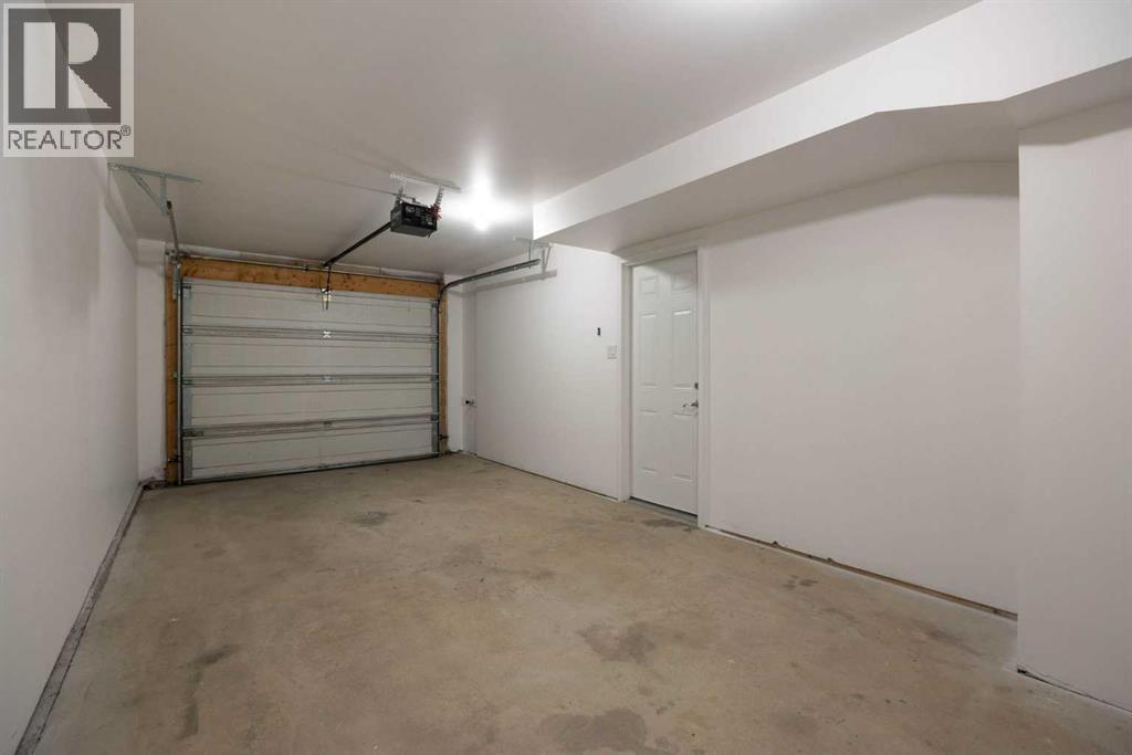 Attached Garage