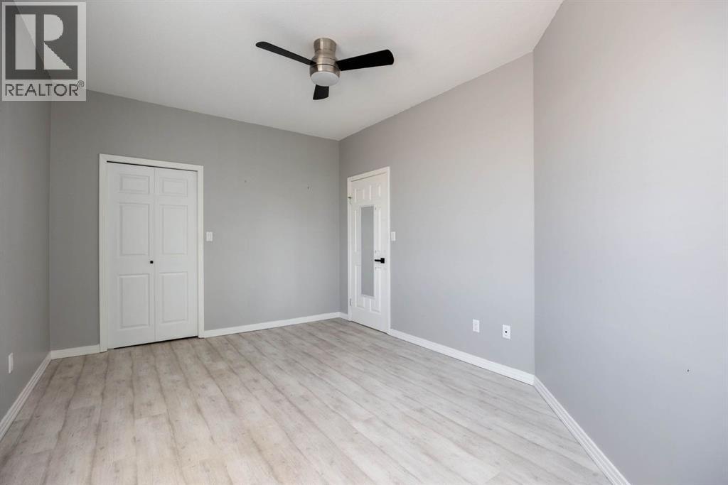 201, 1095 Timberline Drive — photo 16