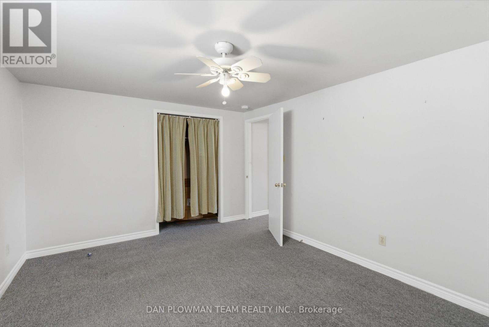 176 NASSAU STREET - 16