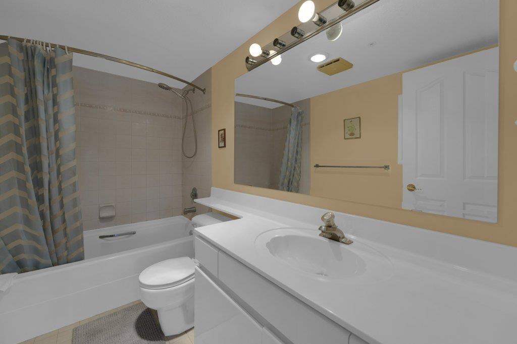 204 3190 GLADWIN ROAD, Abbotsford