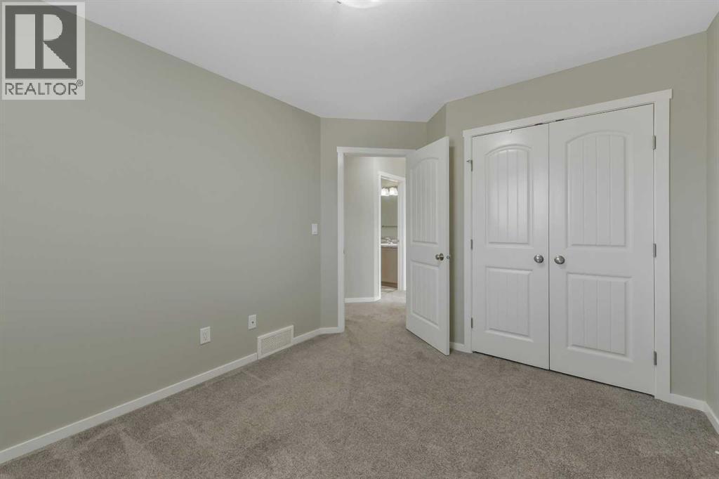 1002 Minto Street — photo 14