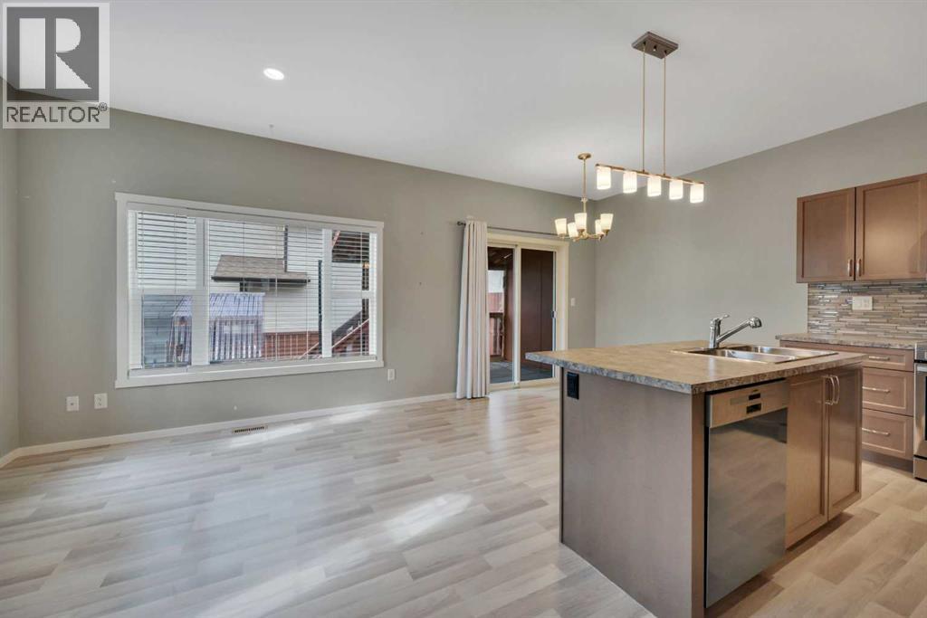 1002 Minto Street - photo 3