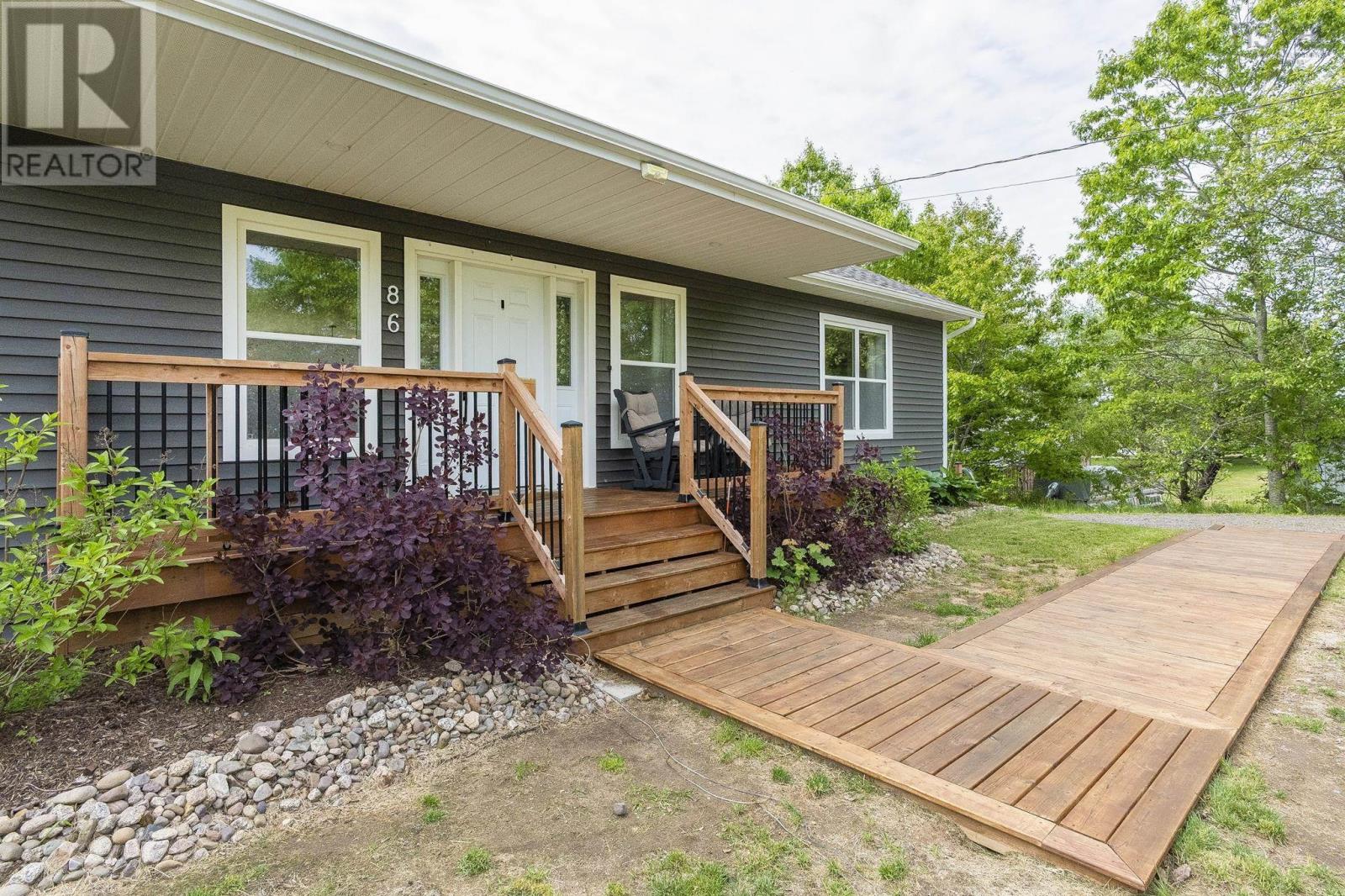 Property 33 of 50 of 86 Pineo Street
