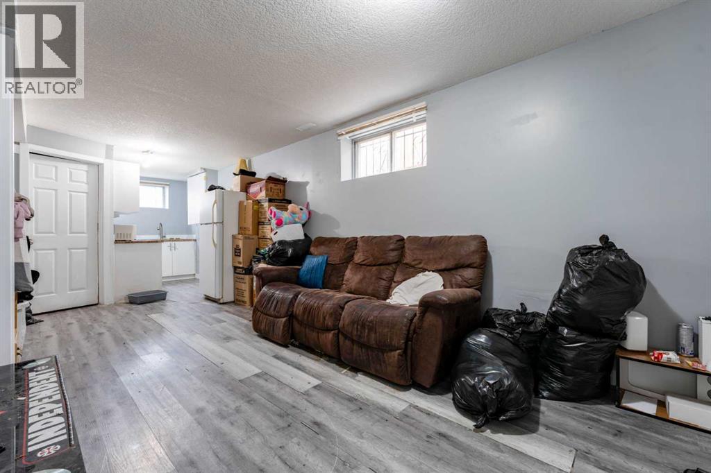 6087 Martingrove Road NE — photo 29