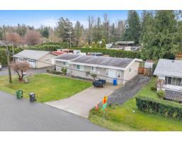 30388 Sunset Crescent, Abbotsford, BC V4X1Y5 Photo 8
