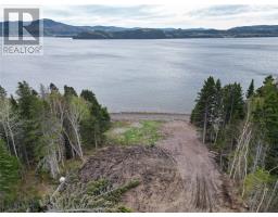 3 Halls Bay Road thumbnail 4