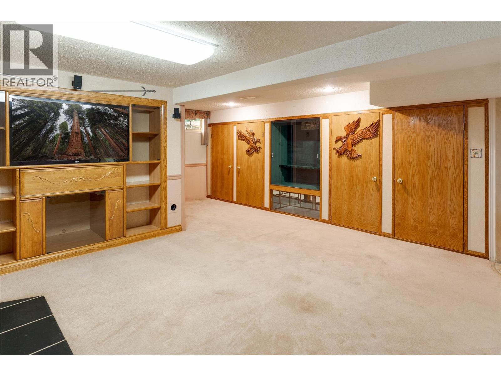 702 Hollydell Road - 14