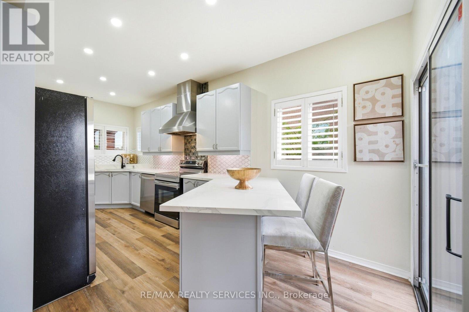 104 SUNDRIDGE STREET - 16