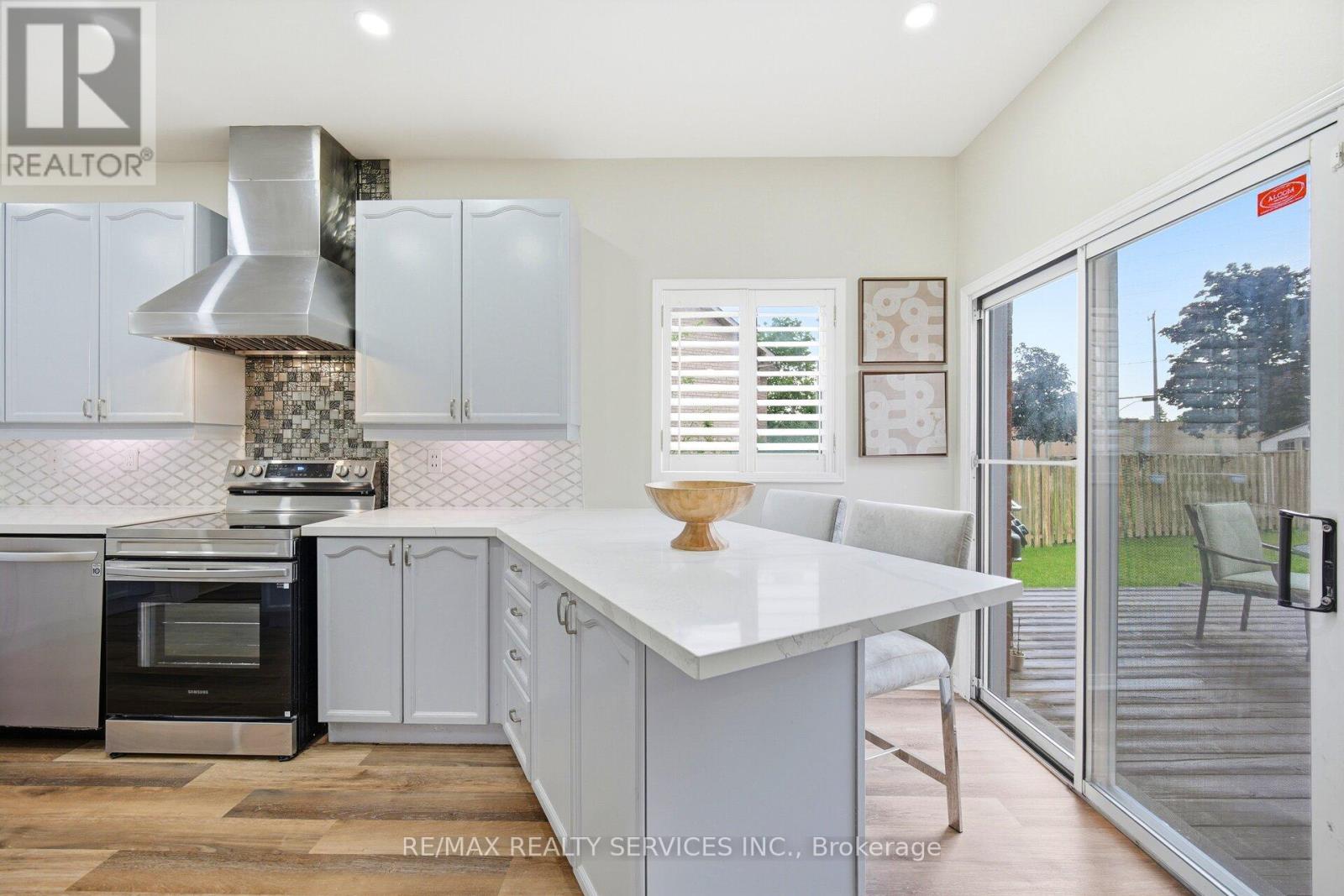 104 SUNDRIDGE STREET - 17