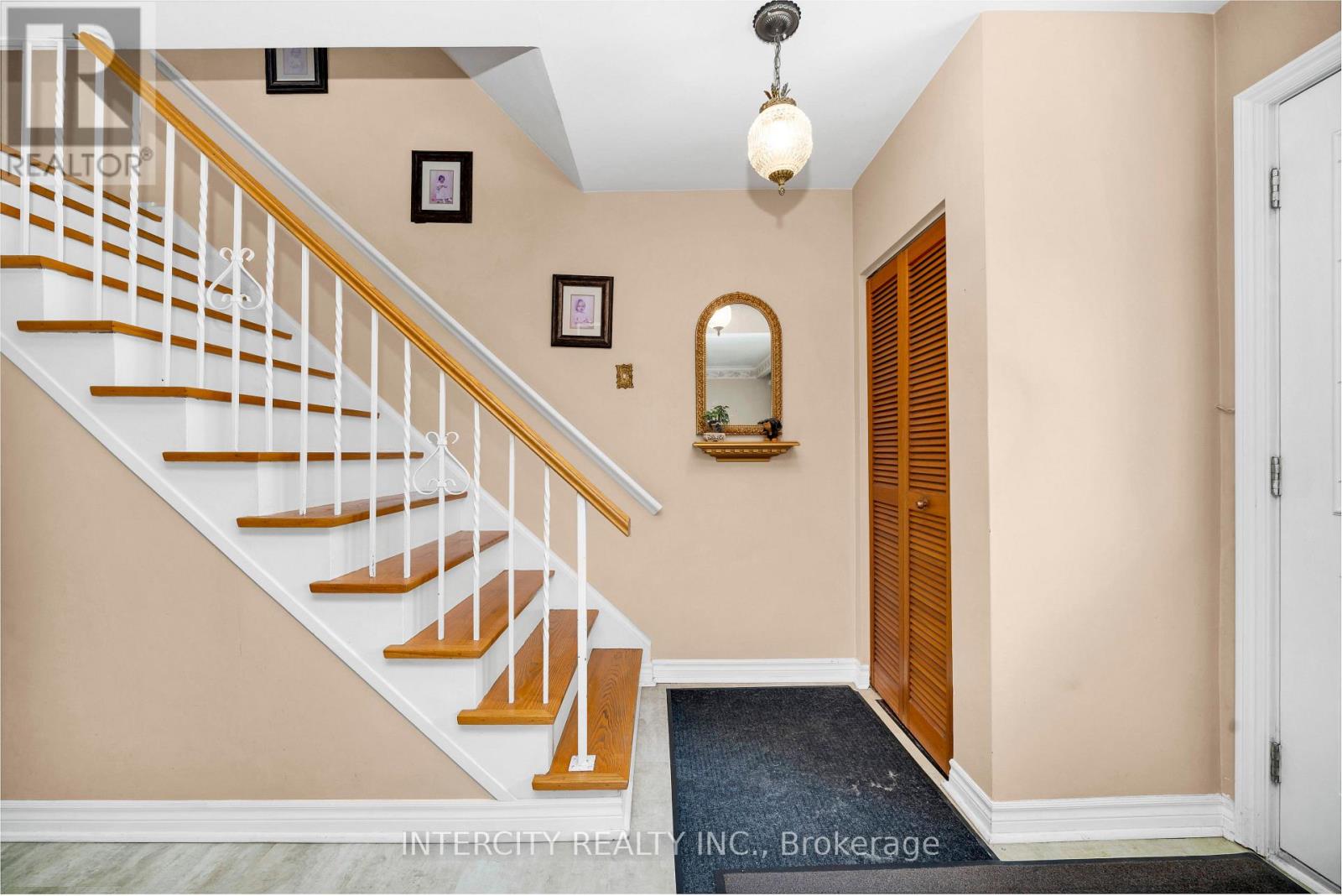 48 GOLDSBORO ROAD - 19