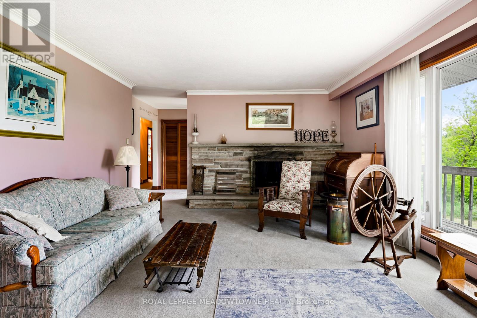 3574 ESCARPMENT SIDE ROAD - 40