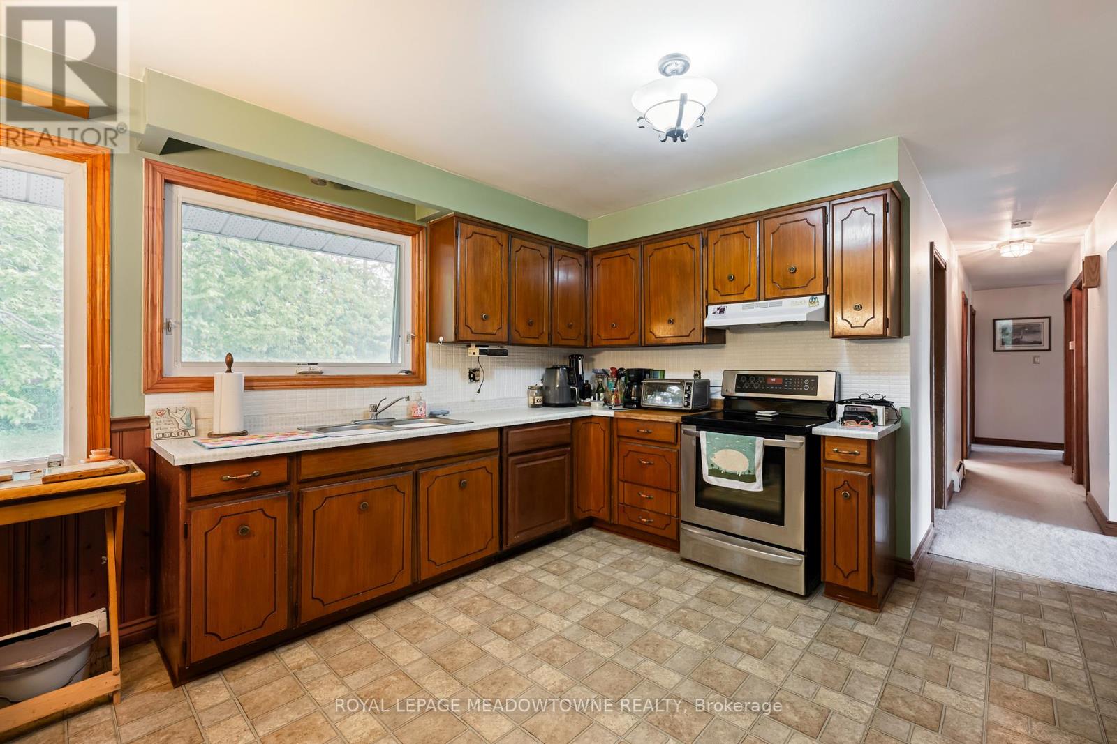 3574 ESCARPMENT SIDE ROAD - 43