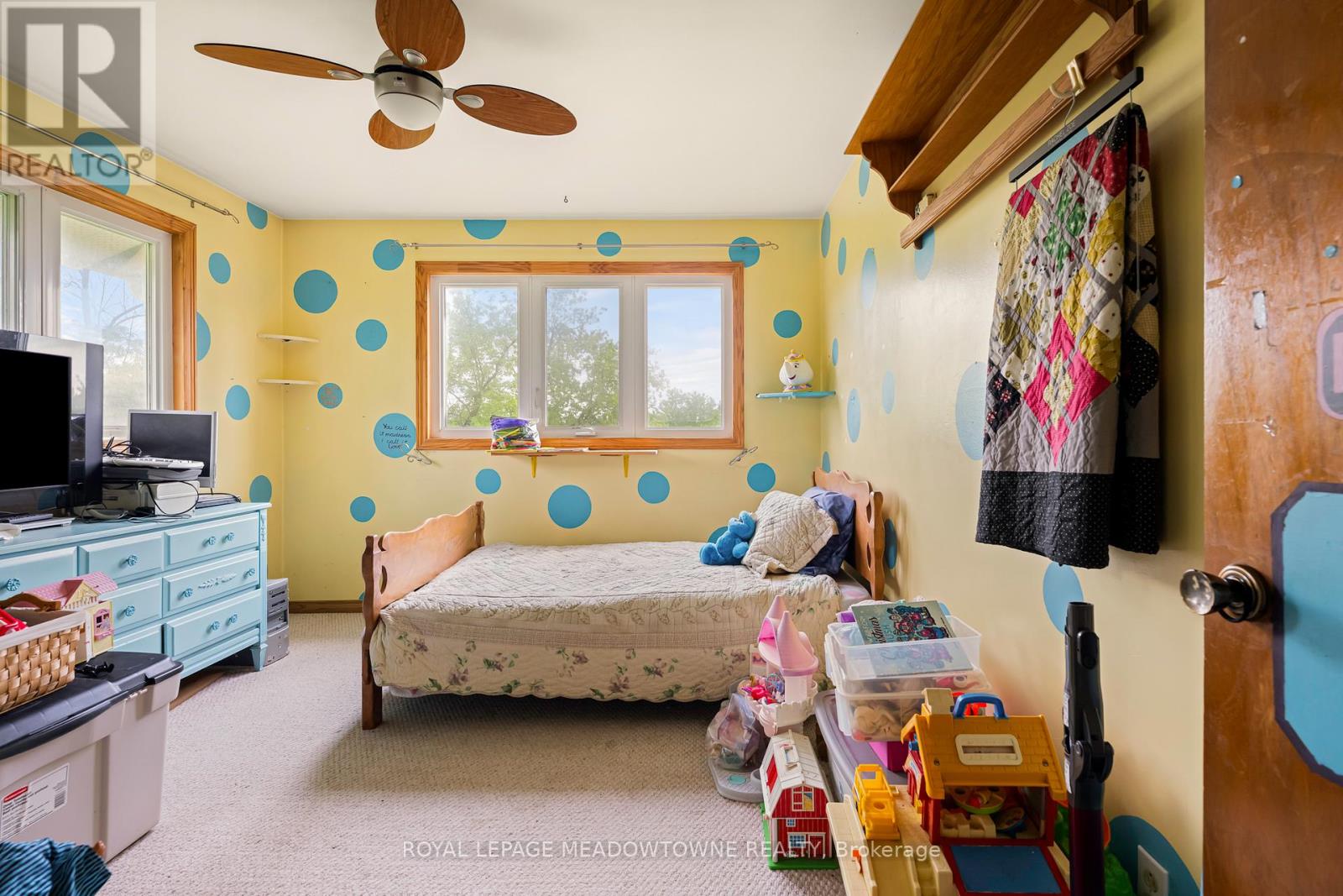 3574 ESCARPMENT SIDE ROAD - 46