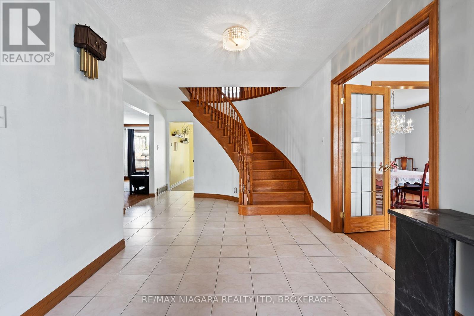 231 WEST SIDE ROAD - 5