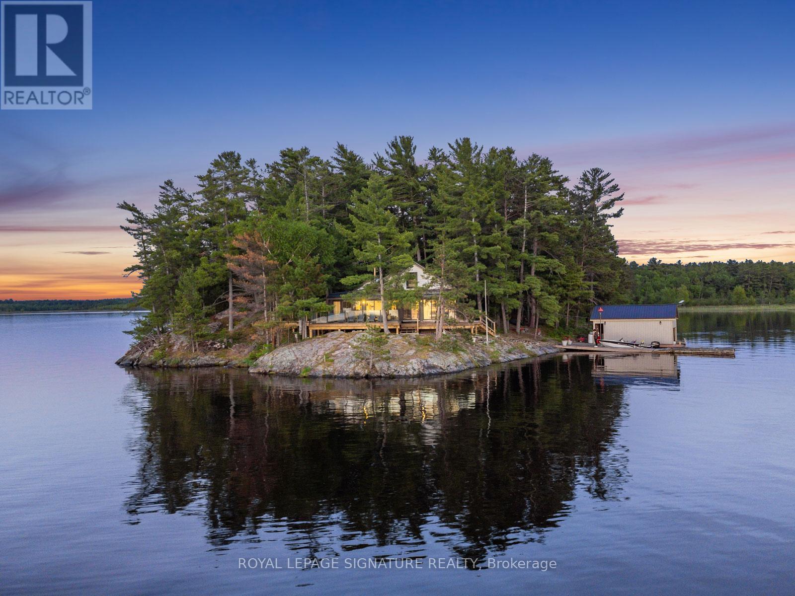 2 DAD'S REST ISLAND - 1