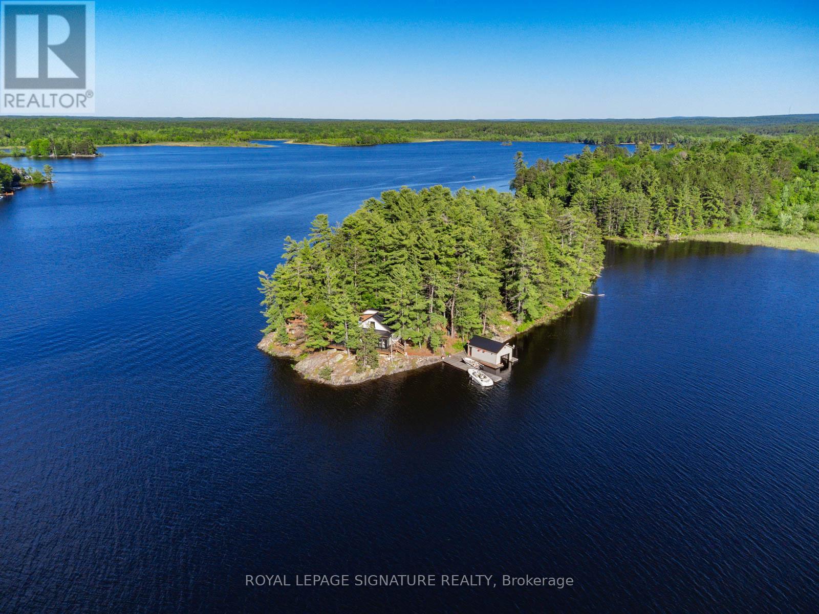 2 DAD'S REST ISLAND - 39