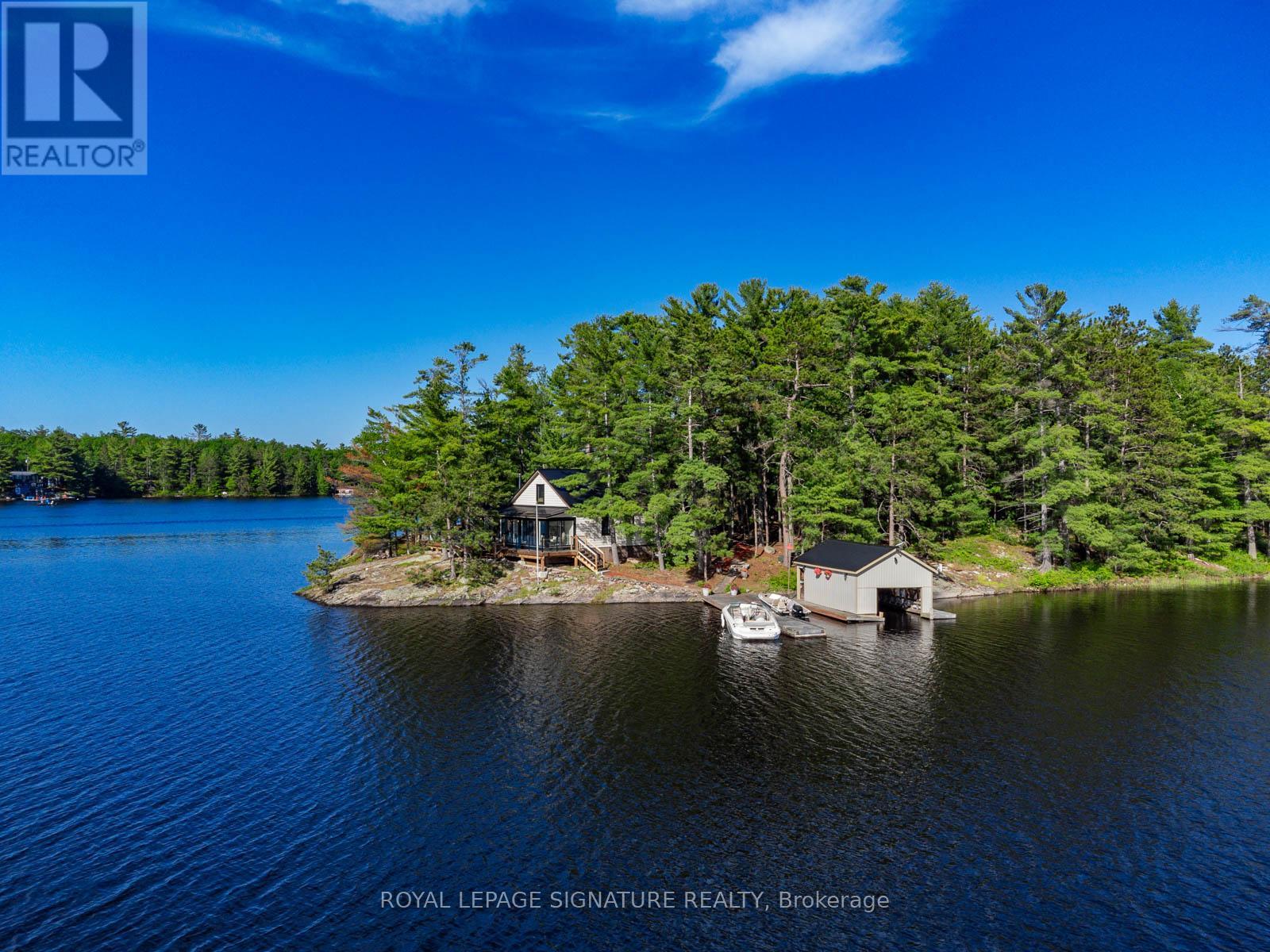 2 DAD'S REST ISLAND - 40