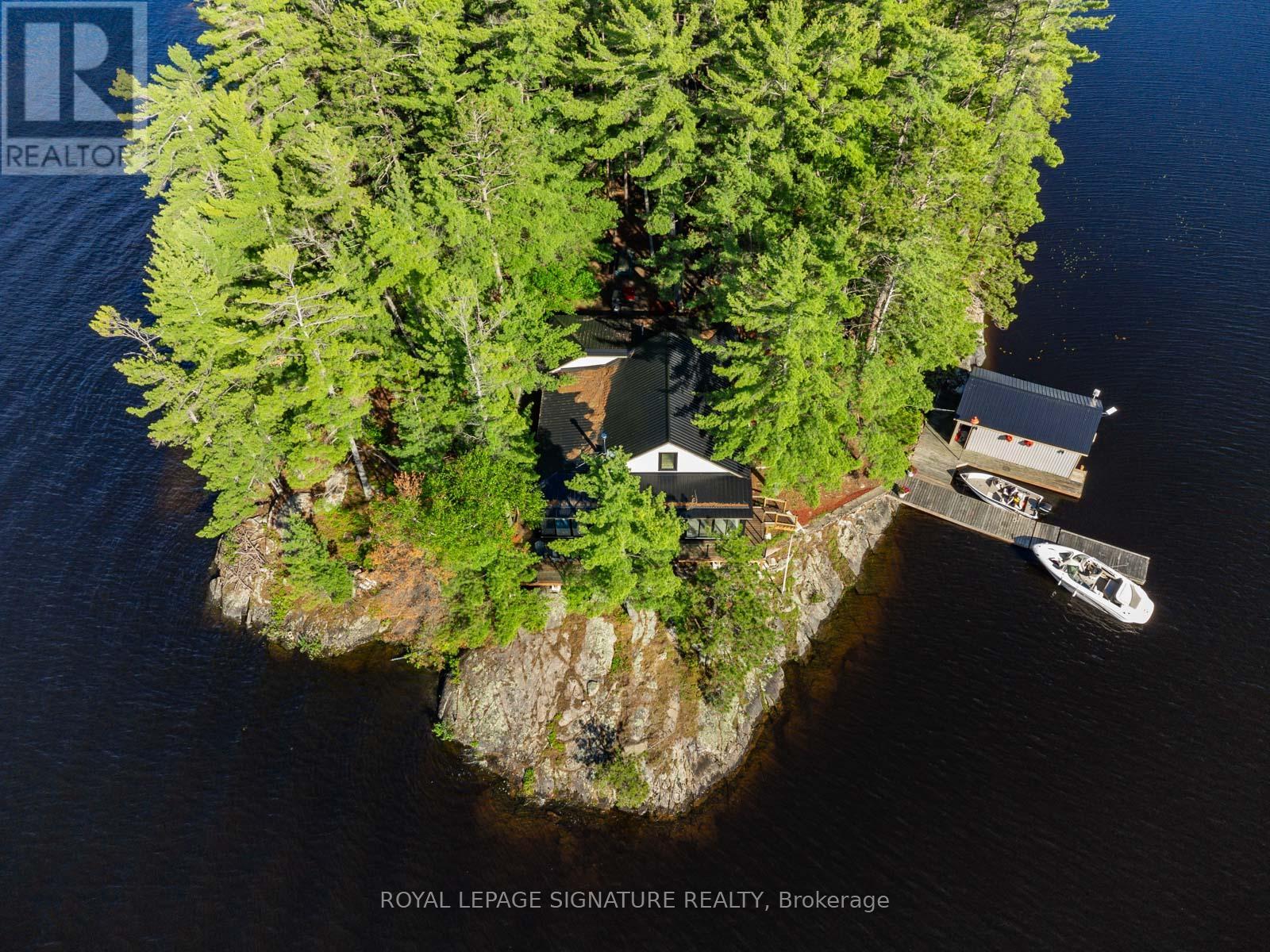 2 DAD'S REST ISLAND - 42