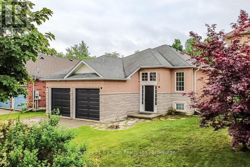 1117 CORRIE STREET - 2