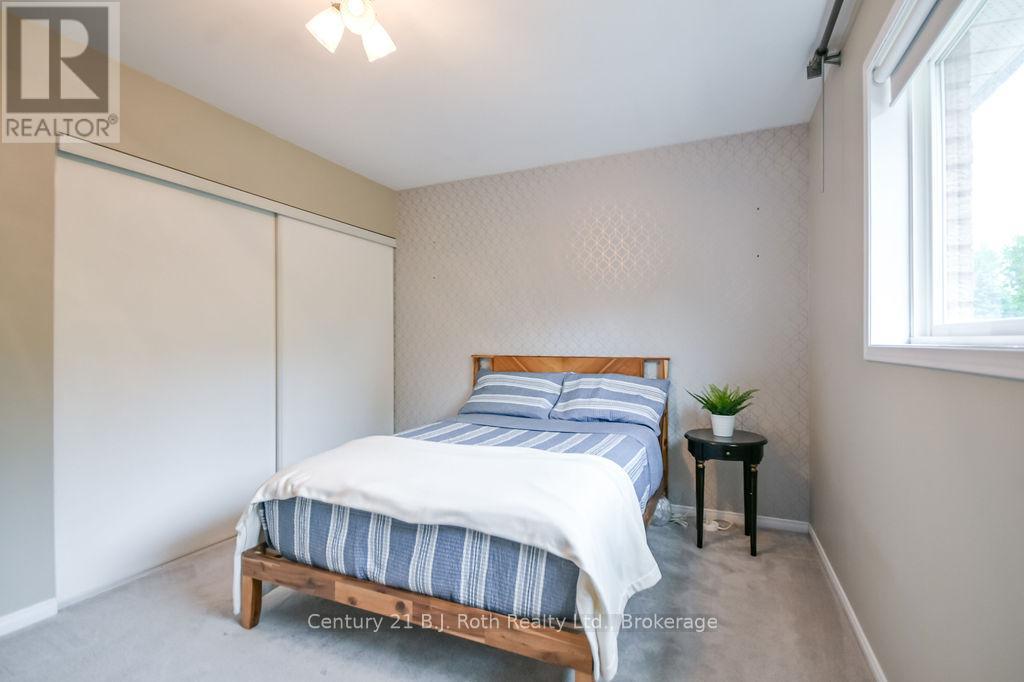 1117 CORRIE STREET - 20