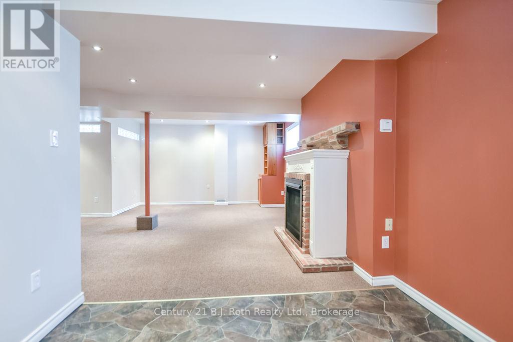 1117 CORRIE STREET - 33