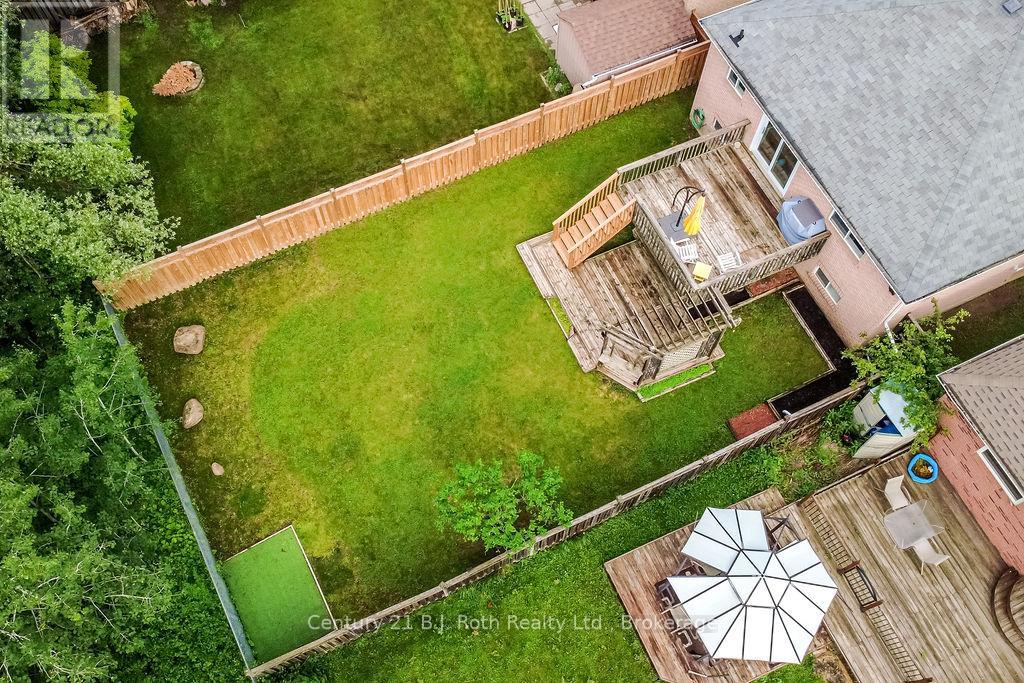 1117 CORRIE STREET - 44