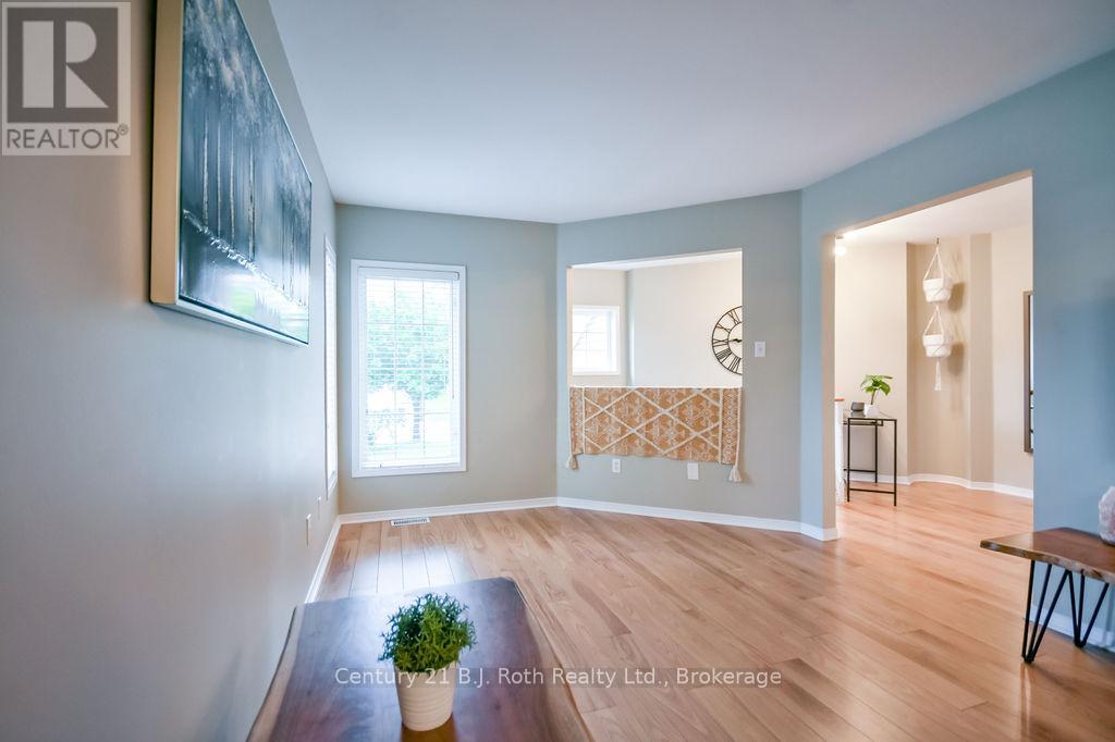 1117 CORRIE STREET - 8