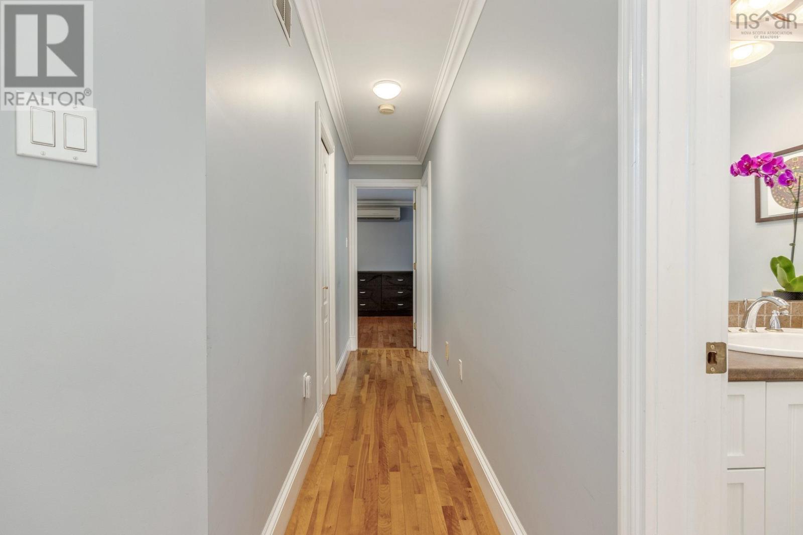 Property 8 of 50 of 74 Golf Links Road