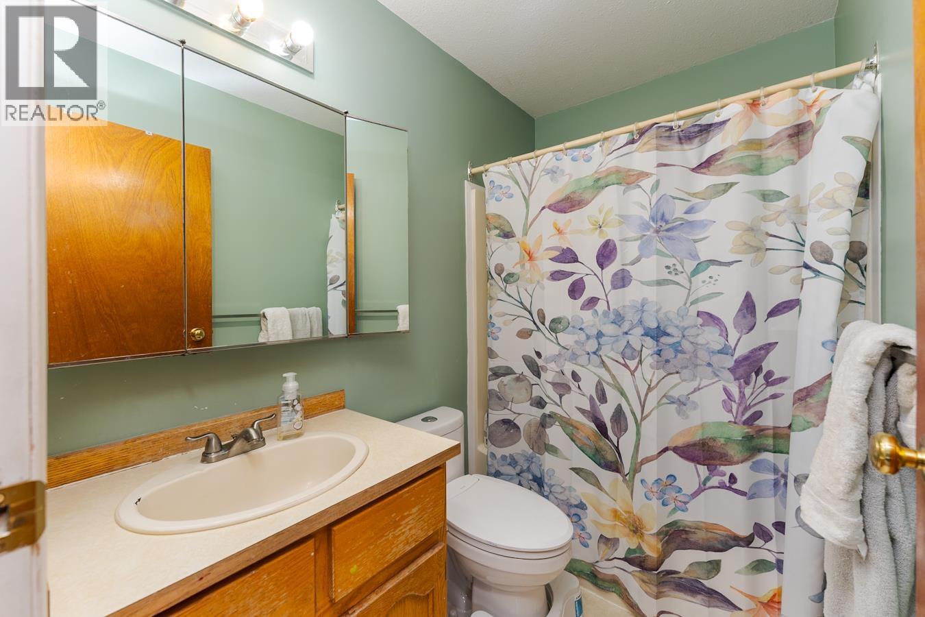 3808 GRACE CRESCENT - 16