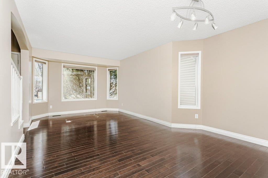 15827 133 ST NW - 16