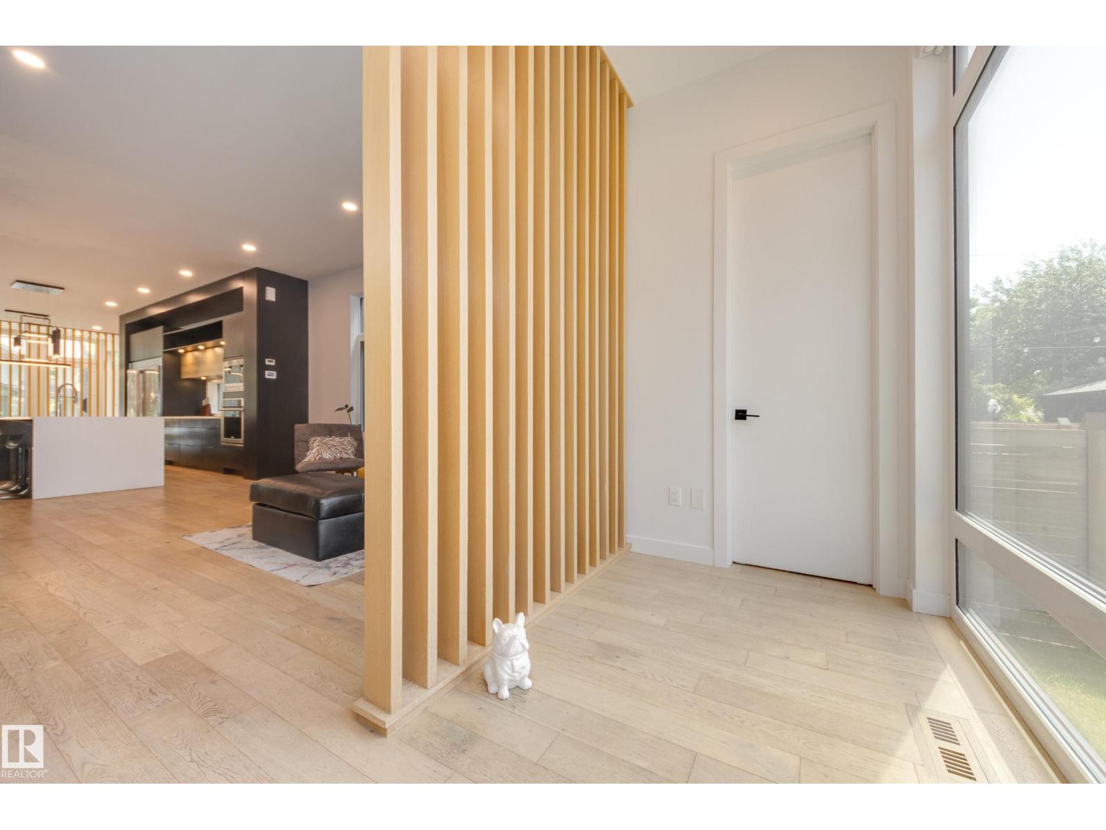 9108 117 Street NW - 15