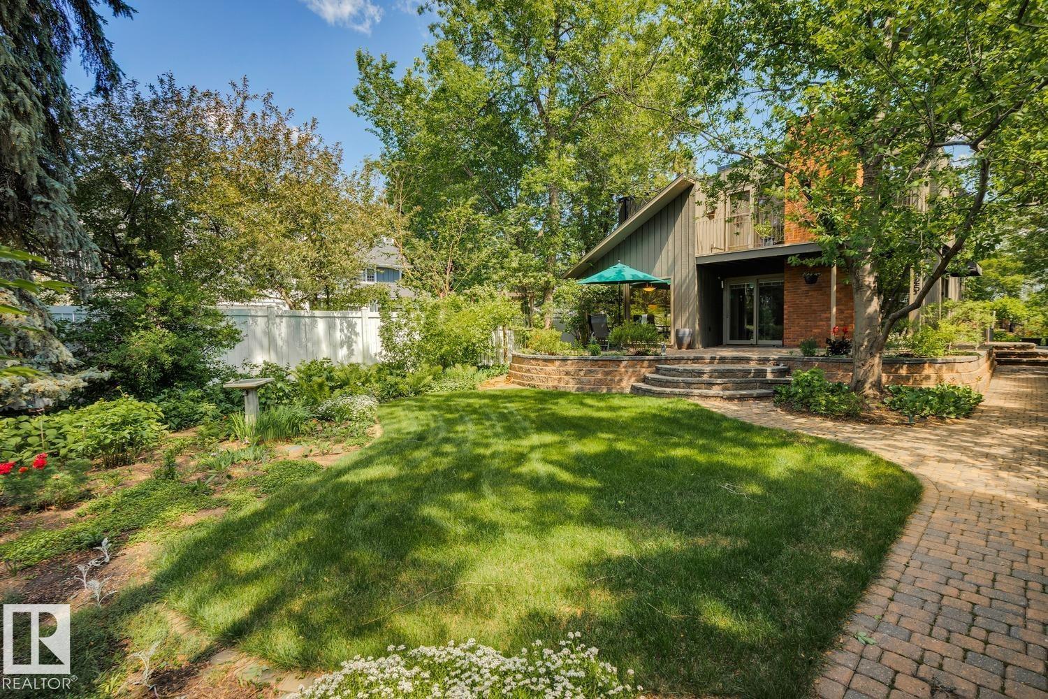 9425 97 ST NW - photo 4