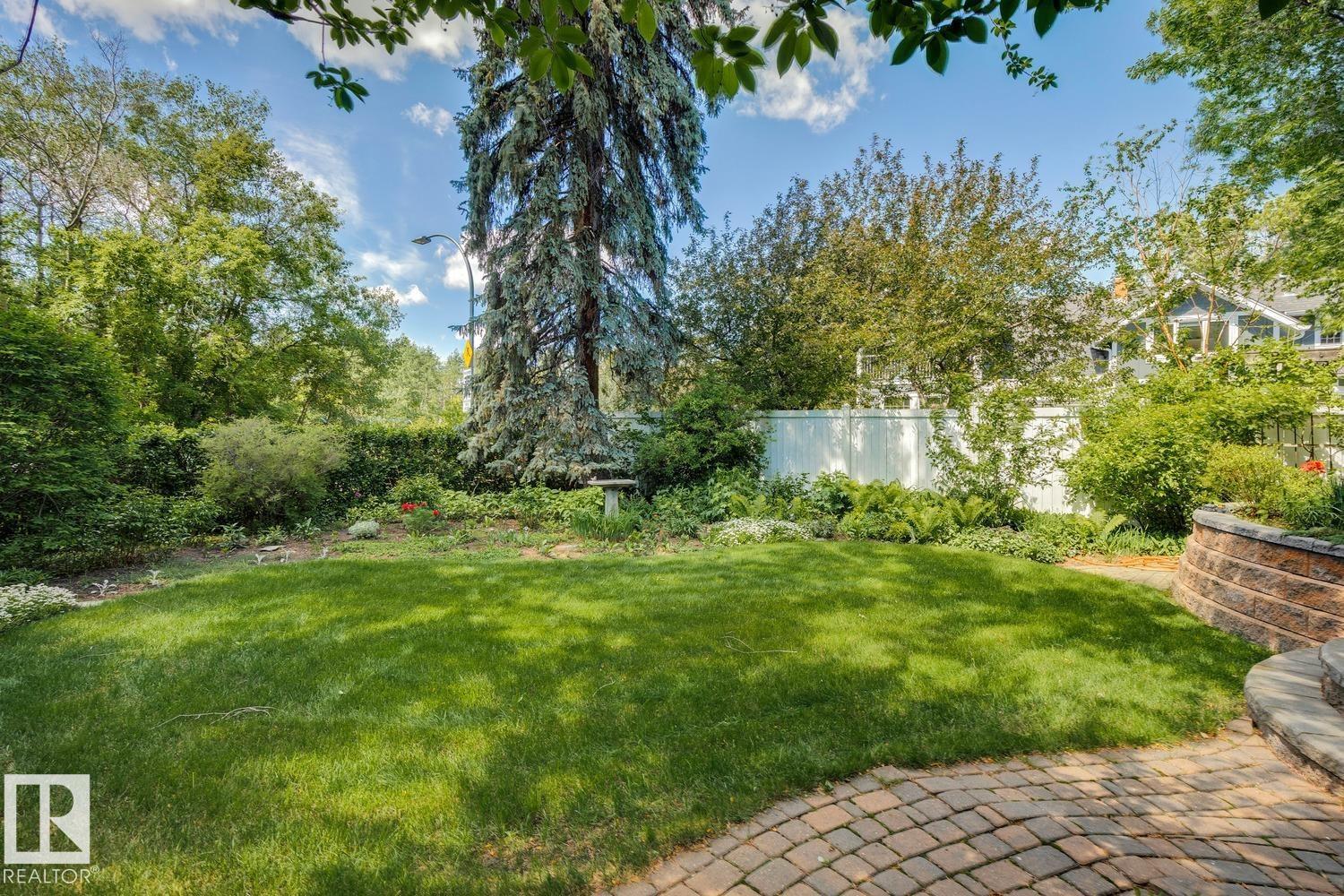 9425 97 ST NW — photo 64