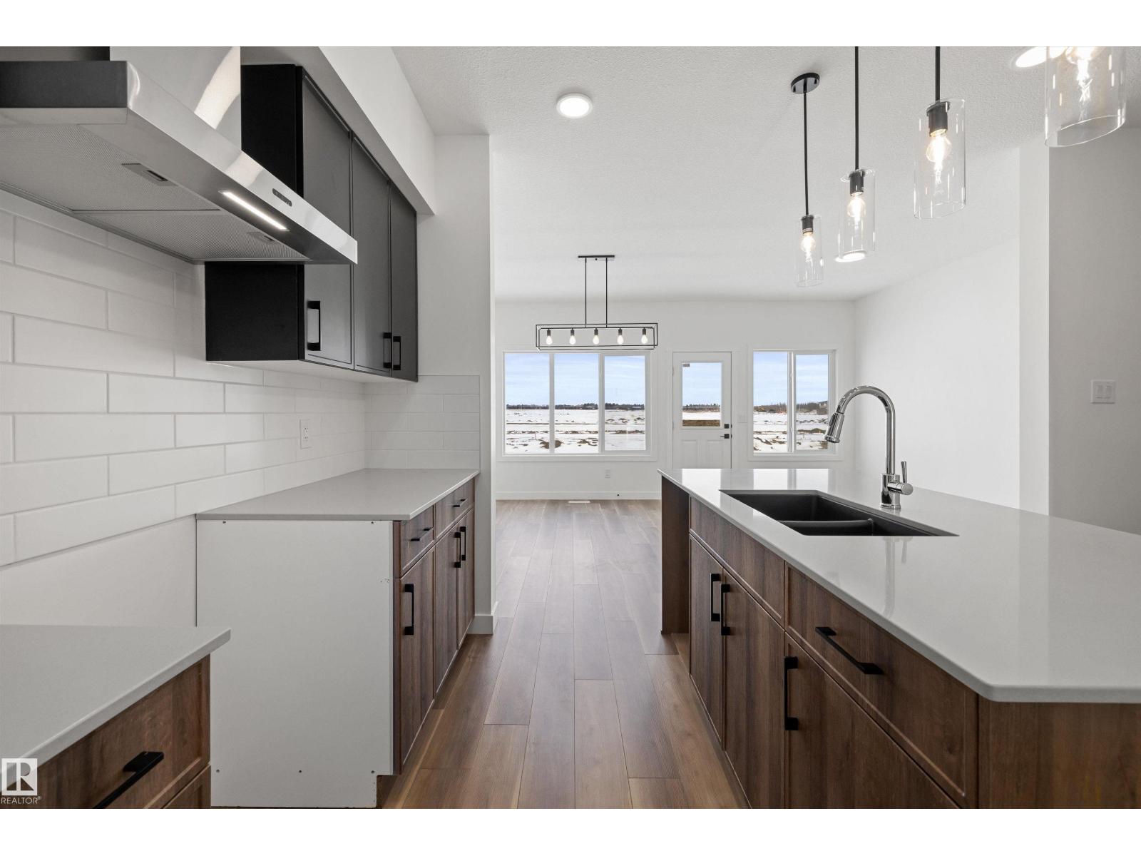 504 176 AV NE - 13