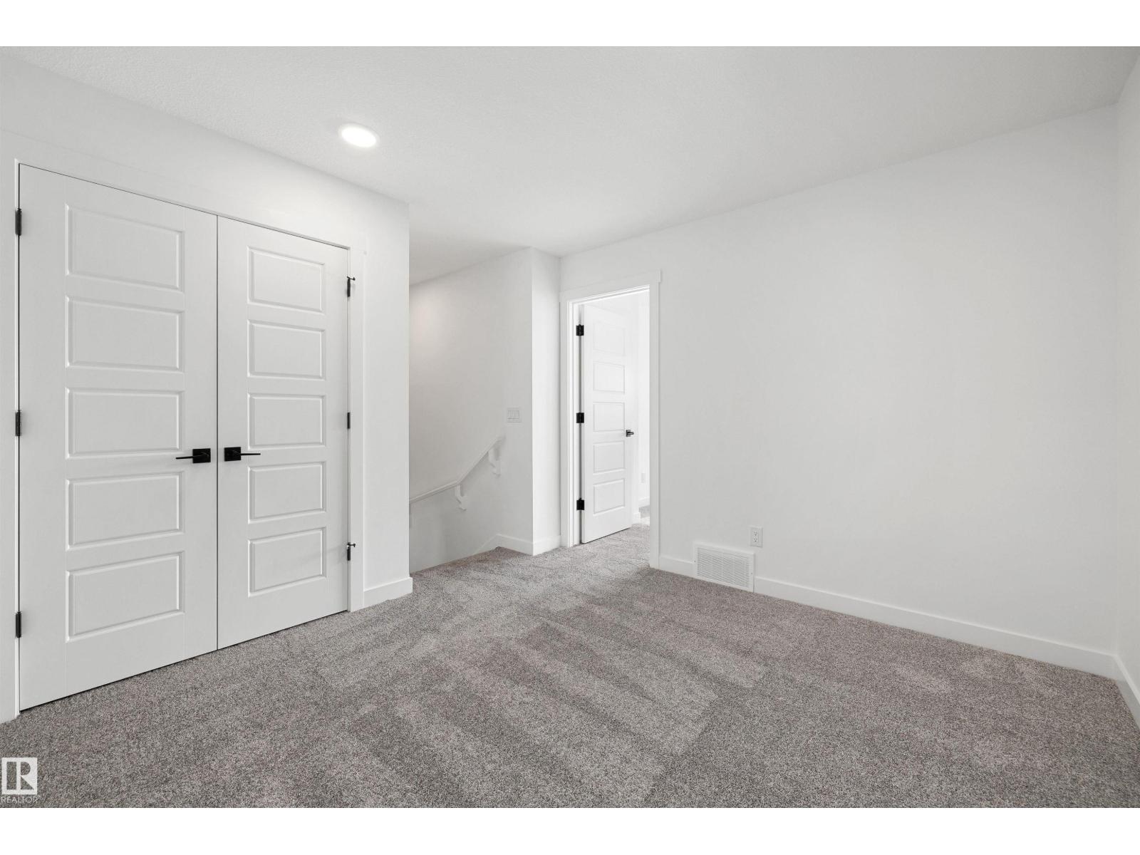 504 176 AV NE - 23