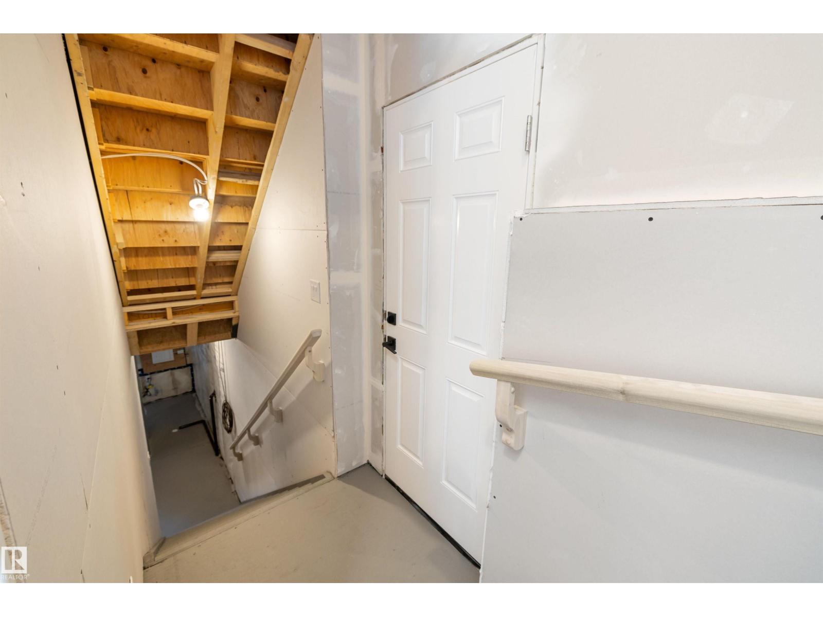 504 176 AV NE - 36