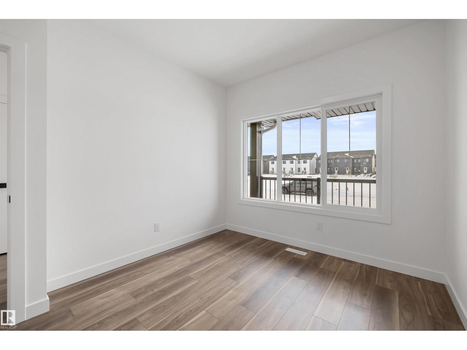 504 176 AV NE - 6