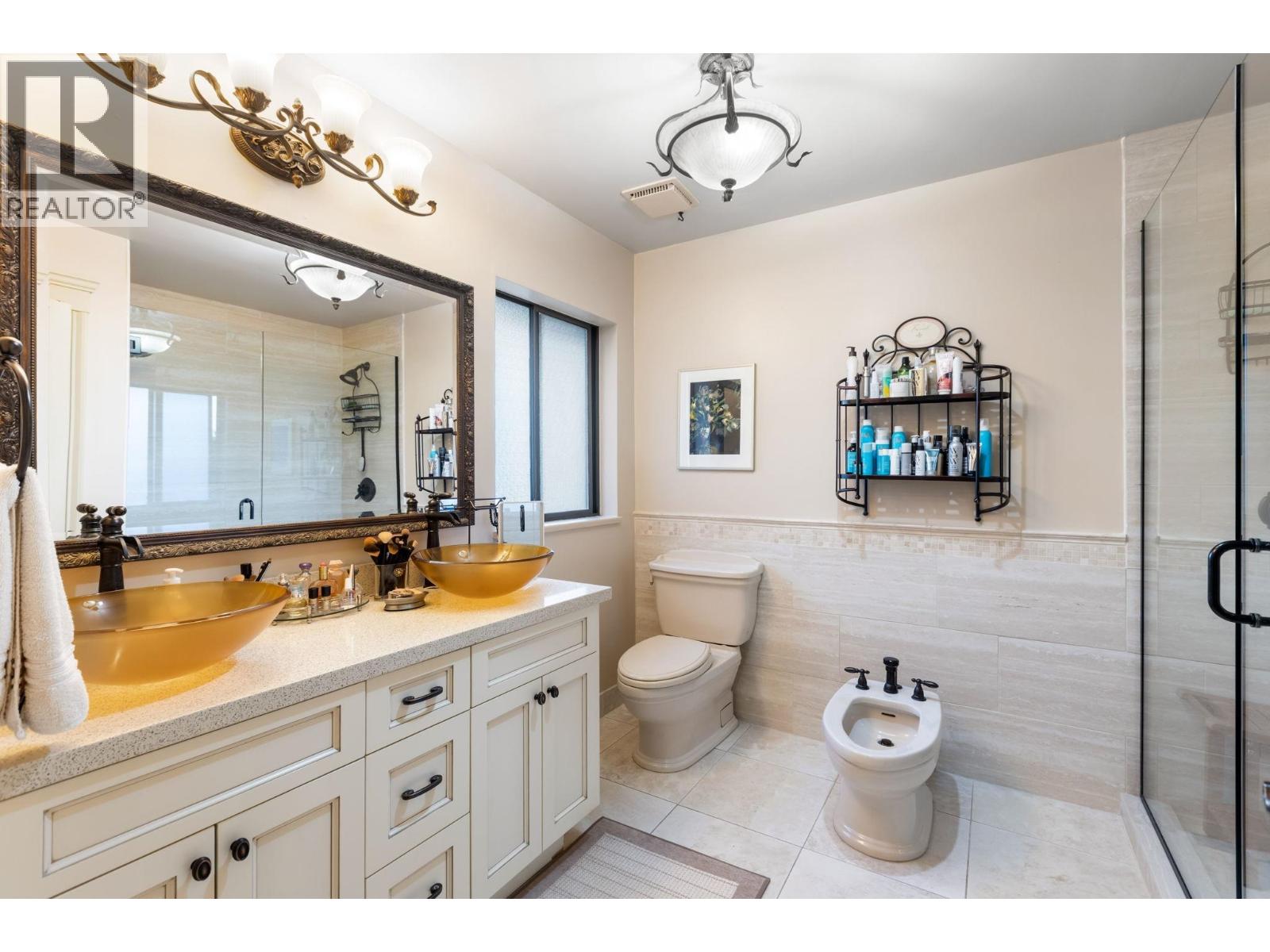 732 ROCHESTER AVENUE, Coquitlam