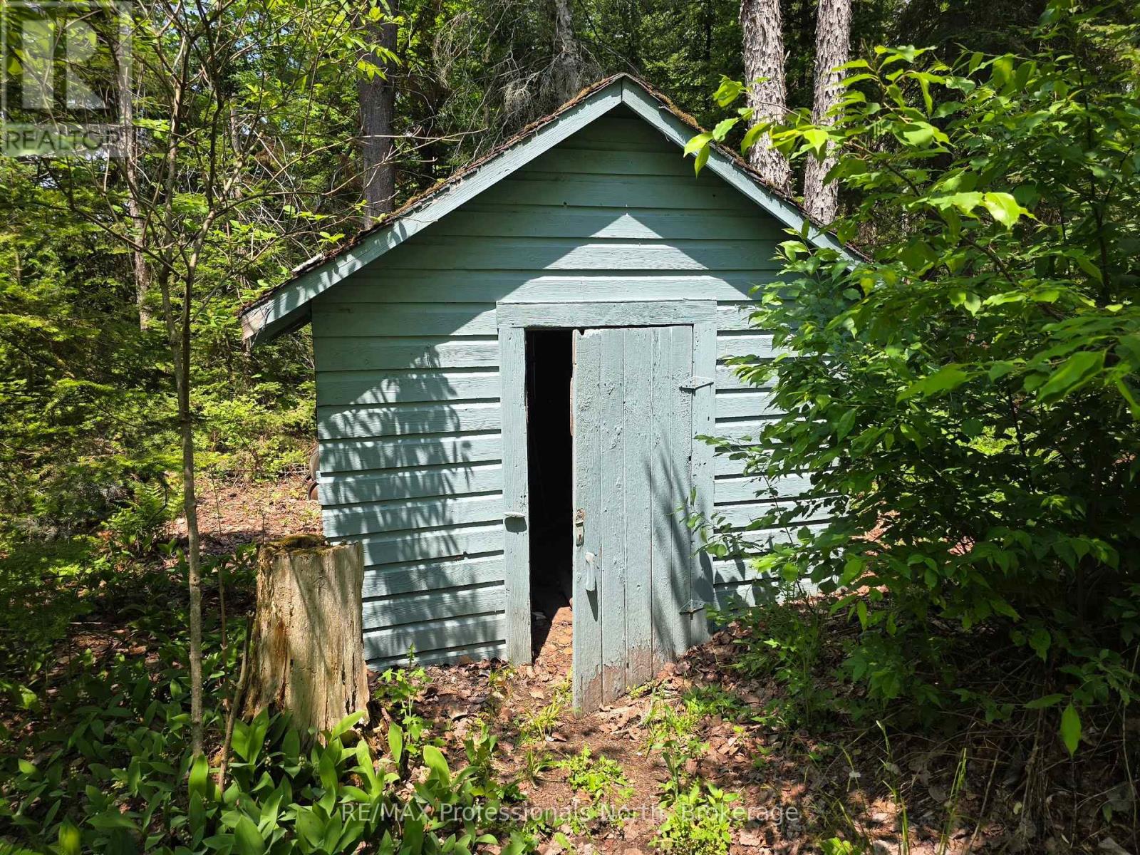 231 KAY ROAD W - 32