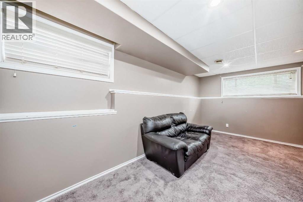 137 Erin Meadow Bay SE — photo 28