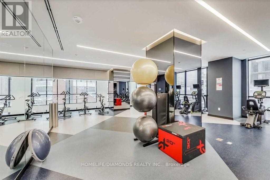 #3302 1 YORKVILLE AVENUE - 21