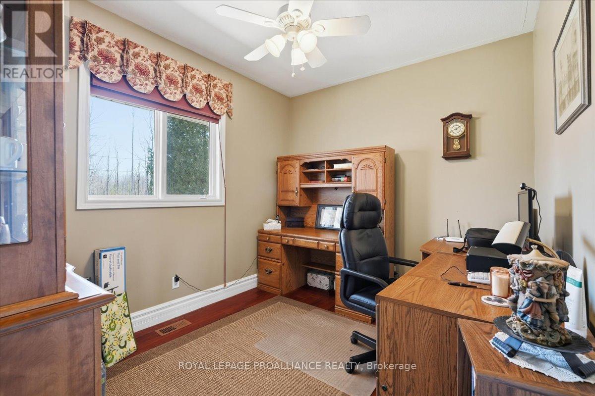 162 PUFFBALL INN ROAD - 21