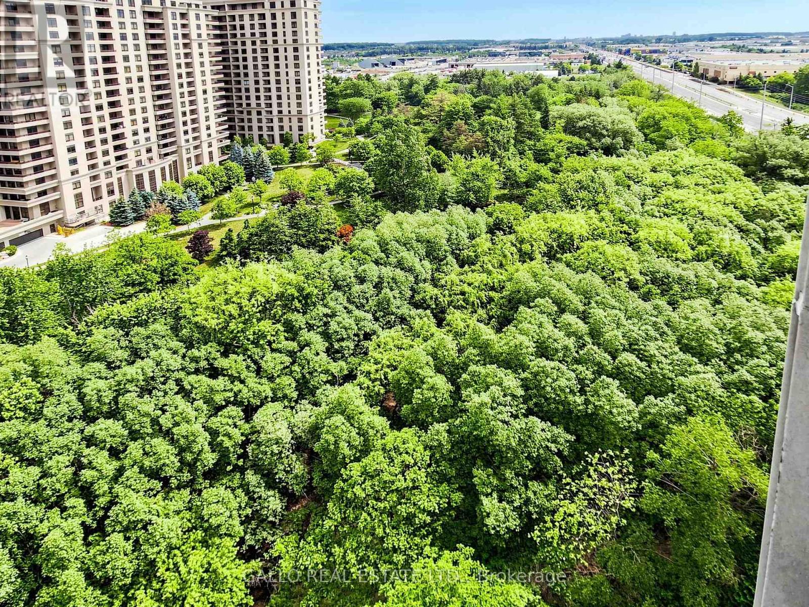 #1407 9225 JANE STREET - 36