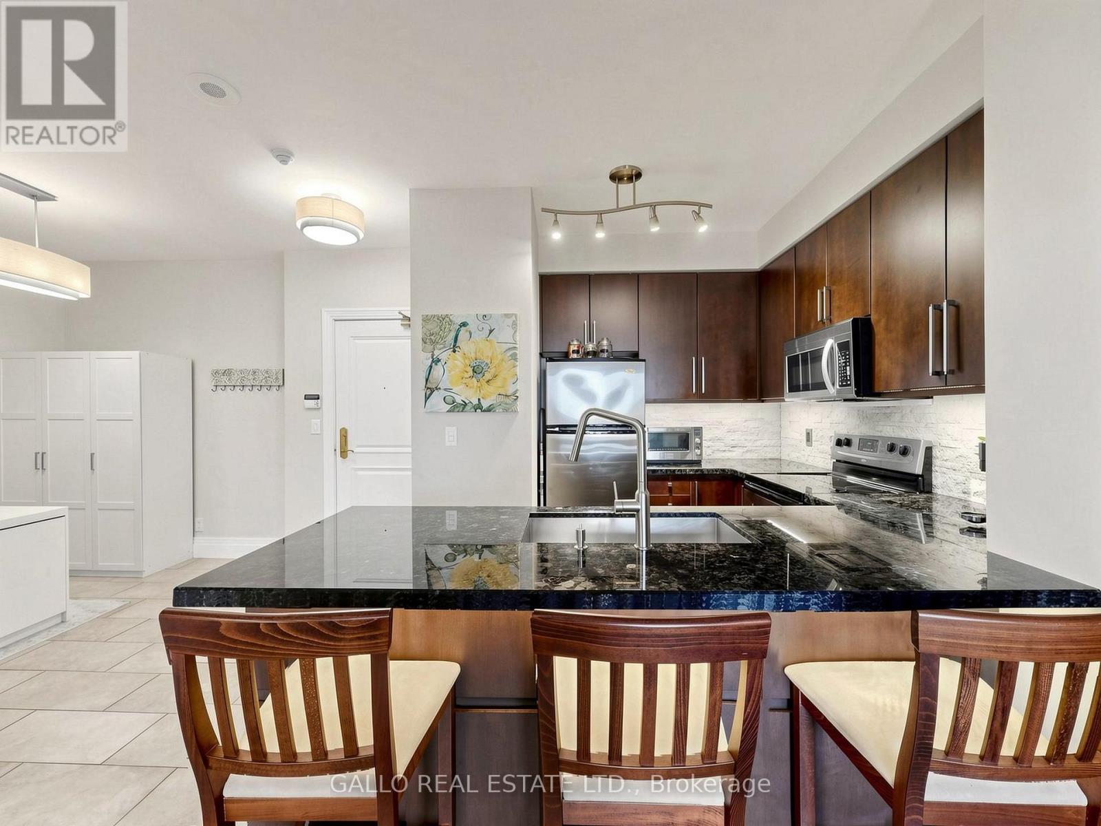 #1407 9225 JANE STREET - 21