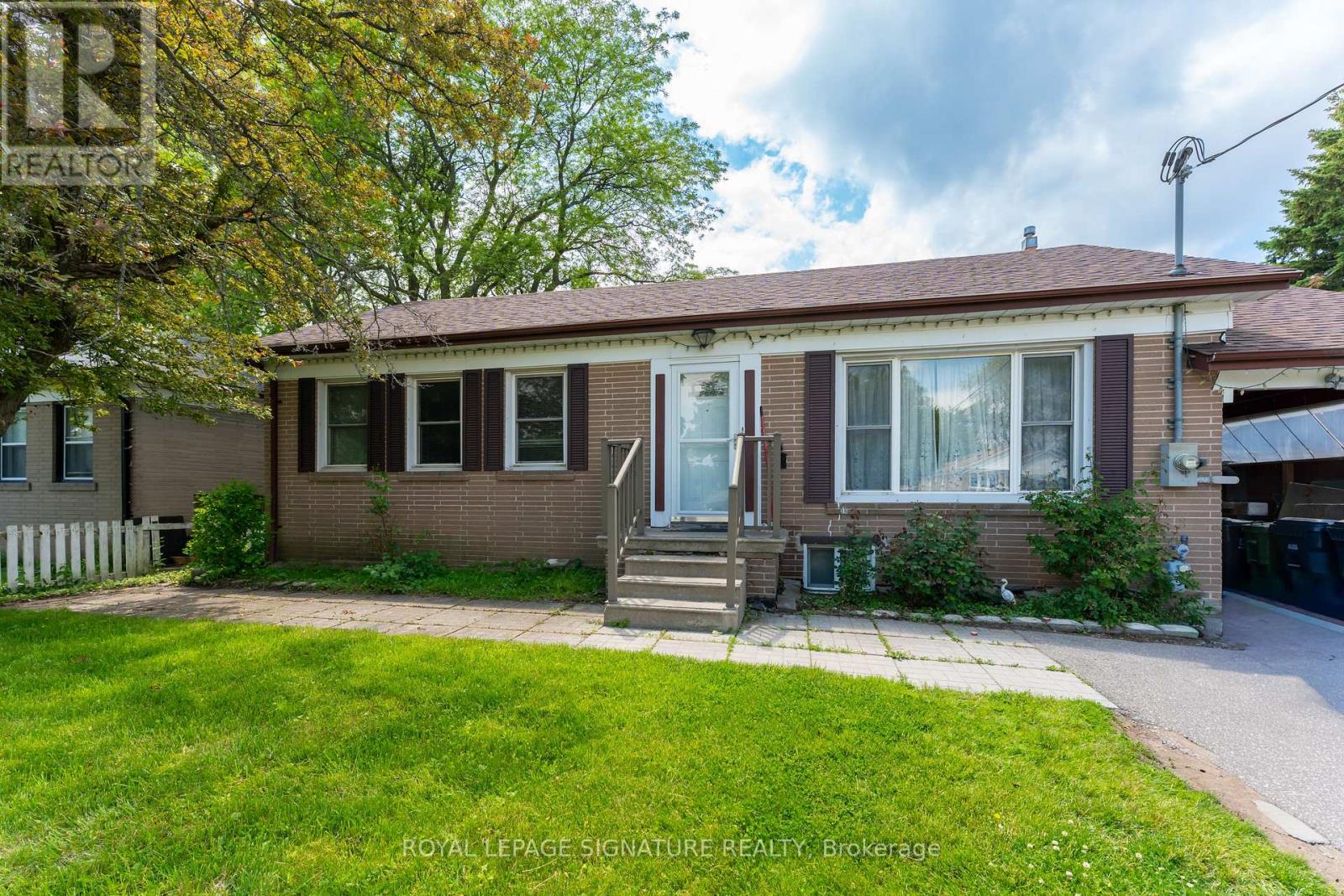 Listing photo of MAIN - 14 LAWNDALE ROAD