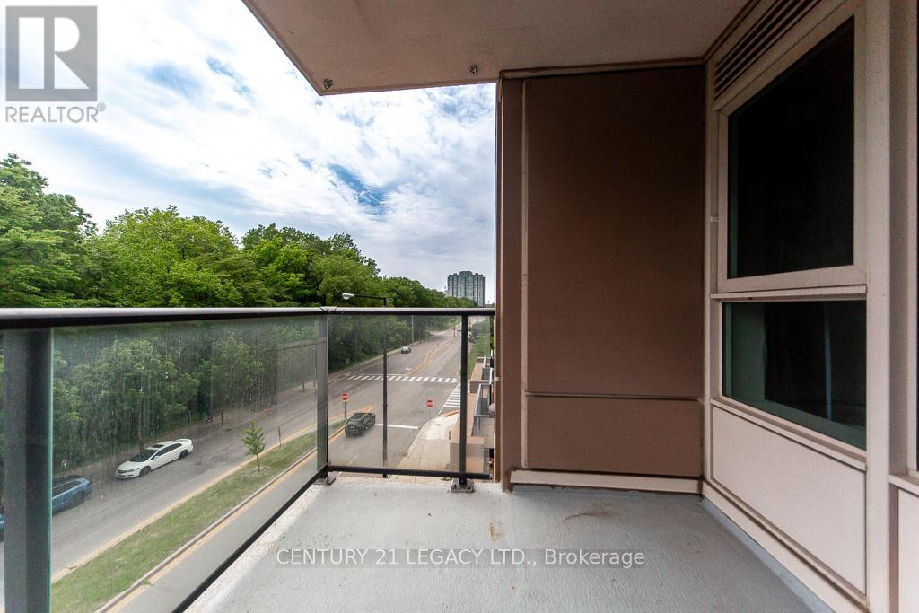 #507 190 BOROUGH DRIVE - 34